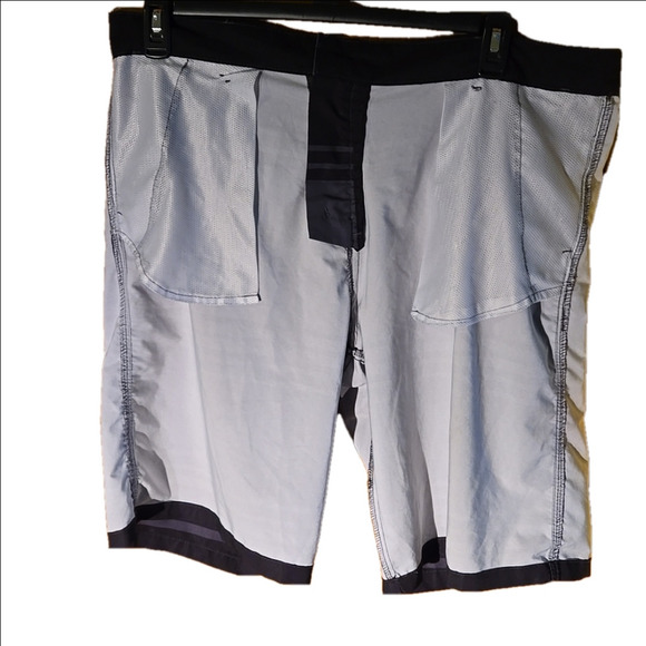 OP Ocean Pacific 4-way Stretch Hybrid Board Shorts Black & Gray Striped Waist 38 - Picture 8 of 12